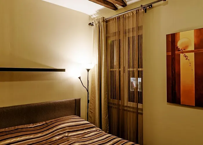 Dum U Pikove Desitky Hotel