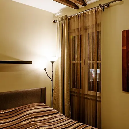Dum U Pikove Desitky Hotel